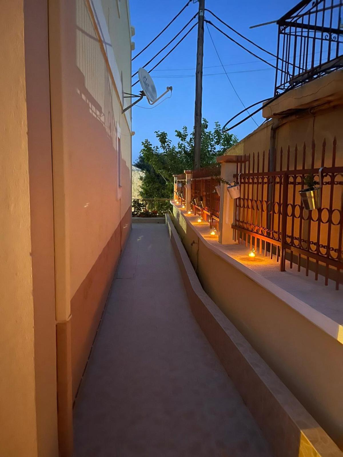 Villa Pinotsi Đảo Sými Ngoại thất bức ảnh
